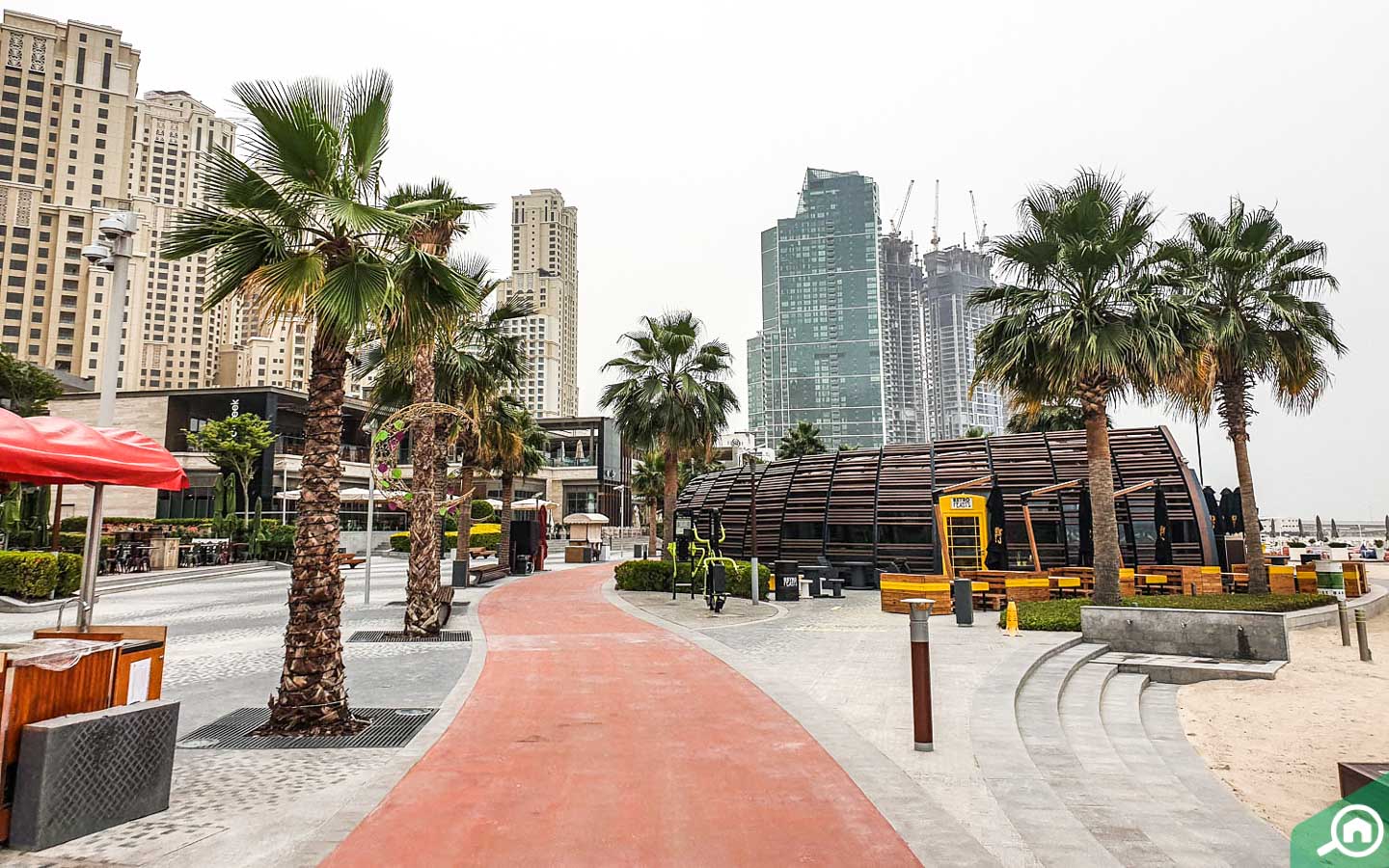 the walk landmark near marina view tower